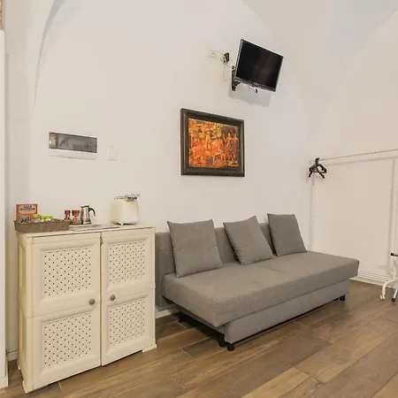 Konukevi Red By Wonderful Italy Bari