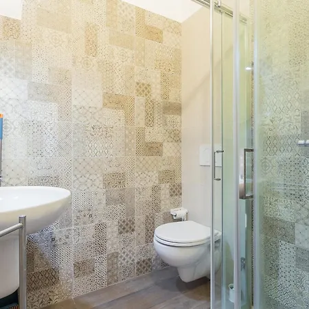 Red By Wonderful Italy Vendégház